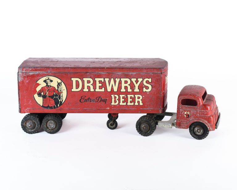 Drewrys "Extra Dry" Beer Toy Truck