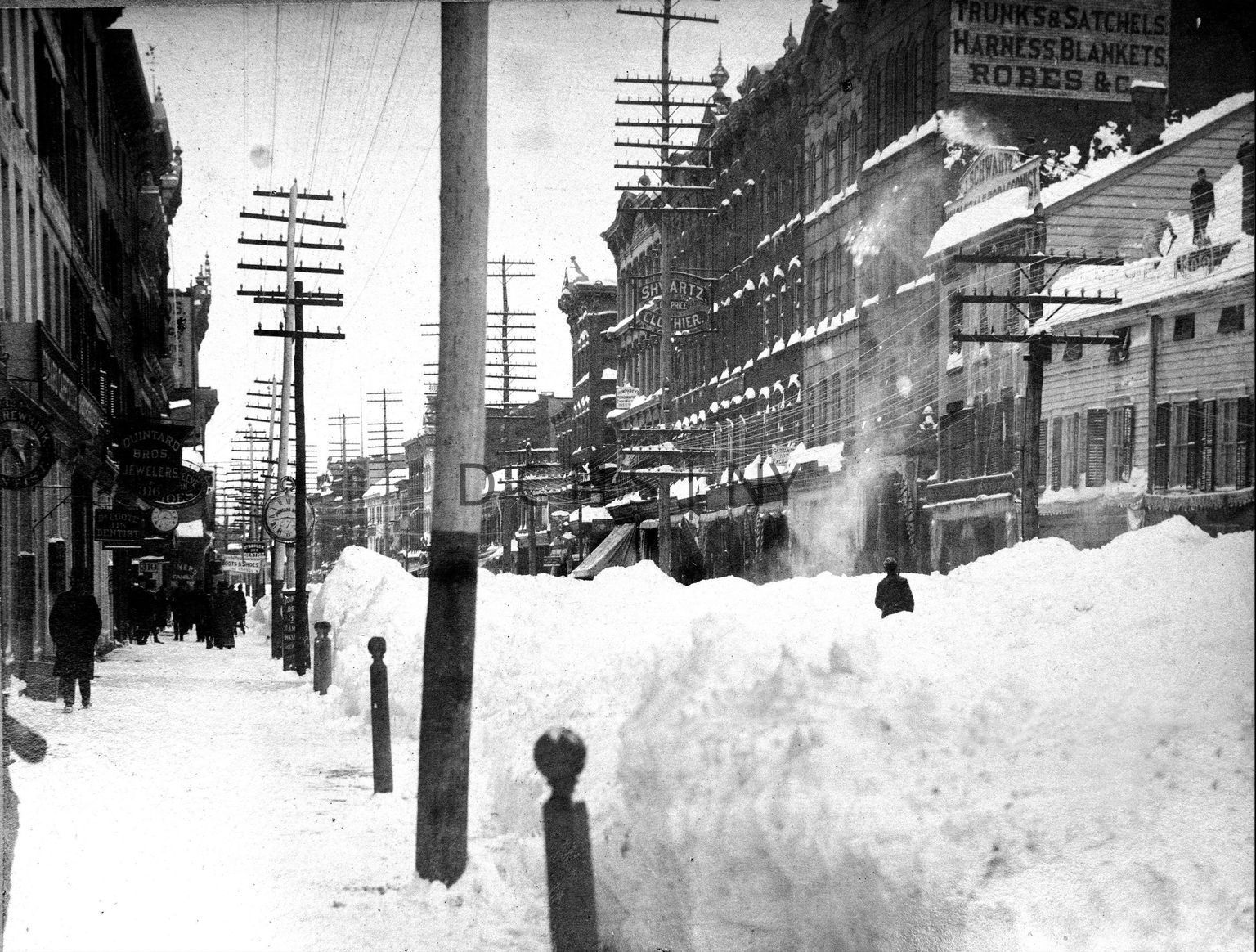 POUGHKEEPSIE MAIN STREET