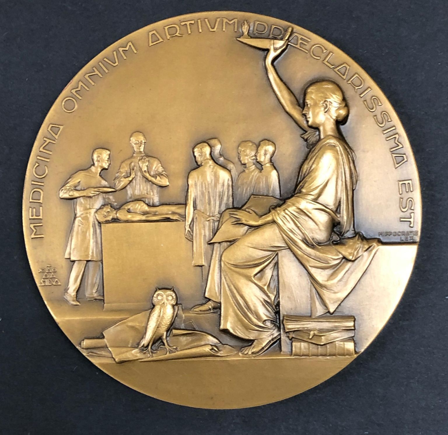 MEDALLION