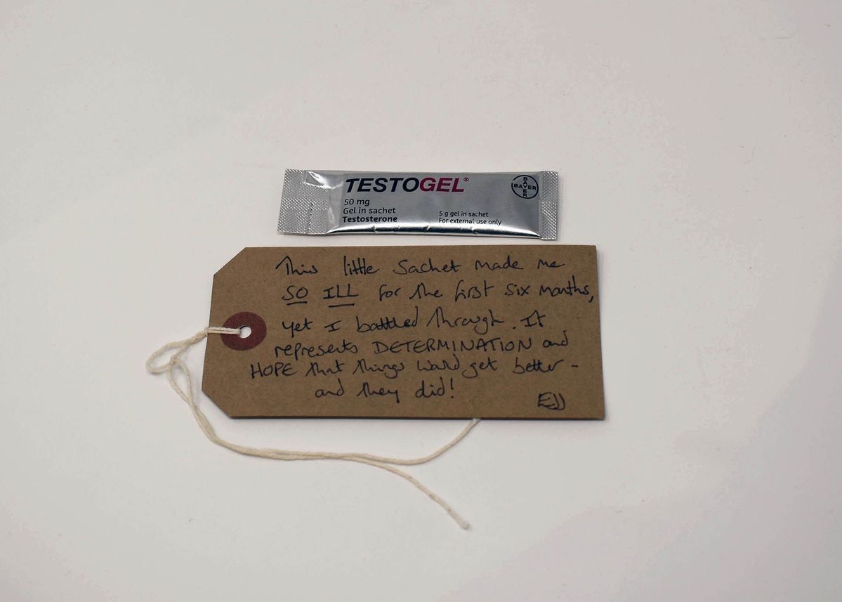 A single 50mg sachet of Testogel. The packaging  is silver in colour and the font is printed in black.