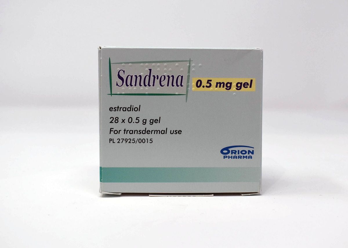 A box of Sandrena 0.5 mg gel for transdermal use containing 28 sachets.