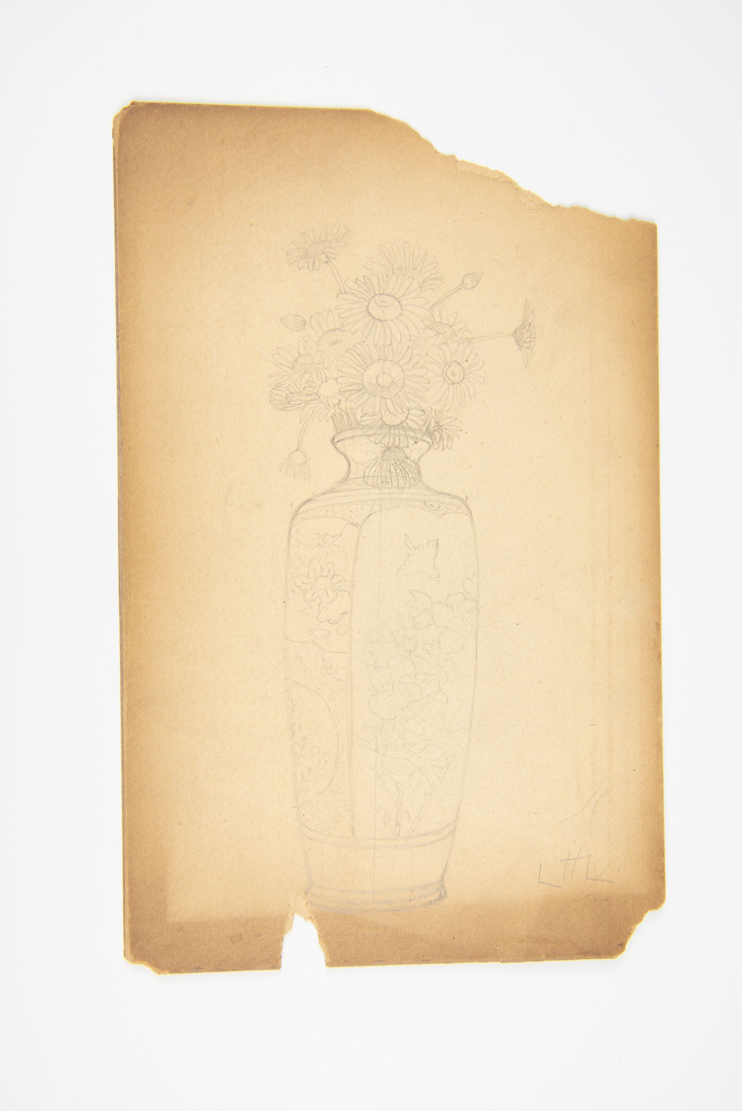 Hand-Drawn Sketch of a Floral Vase picture number 1