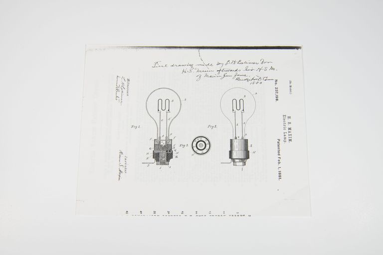 Patent Drawing of an Electric Lamp – Drawn by Lewis H. Latimer picture number 1