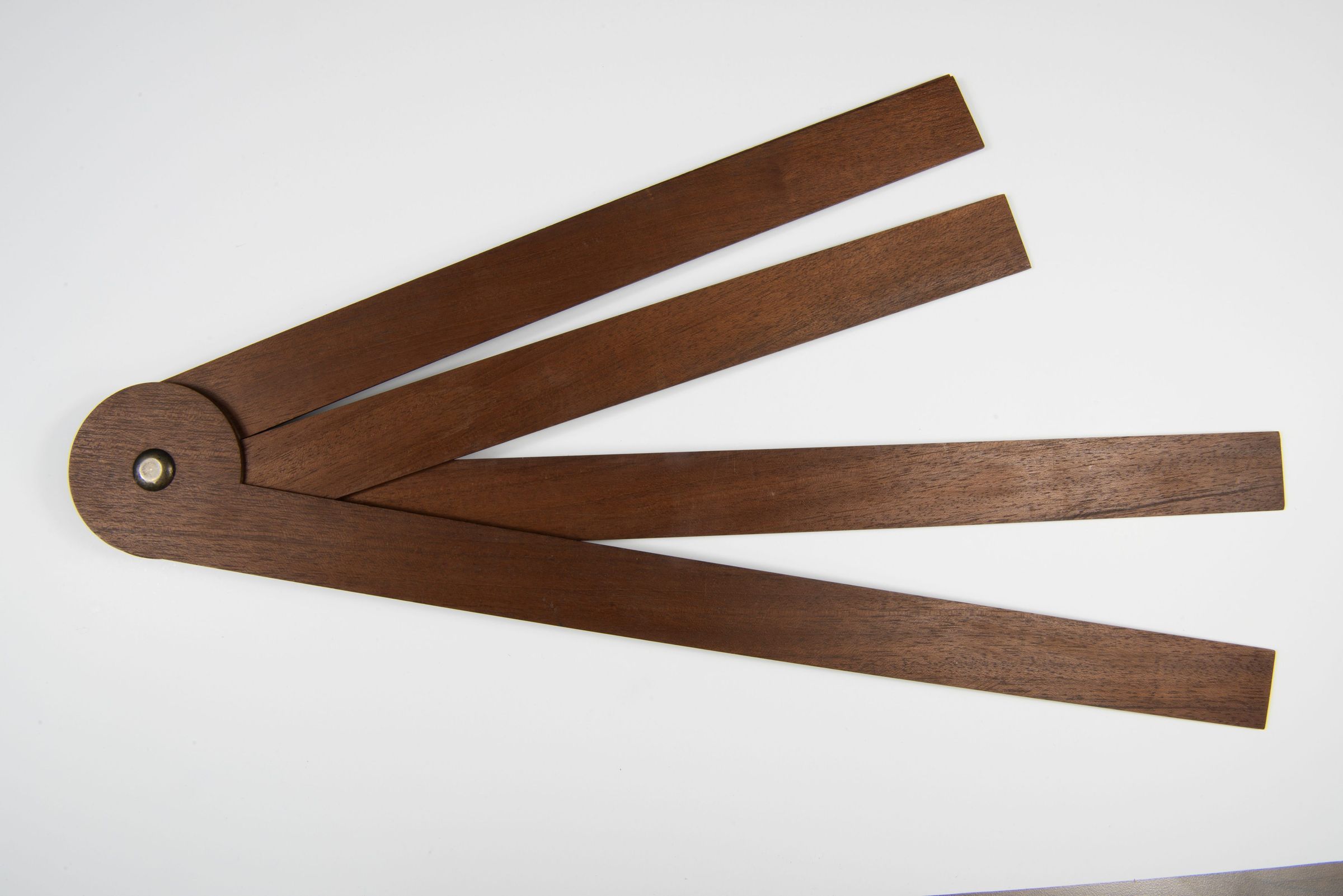 Wooden Folding Ruler or Angle Measurer picture number 1
