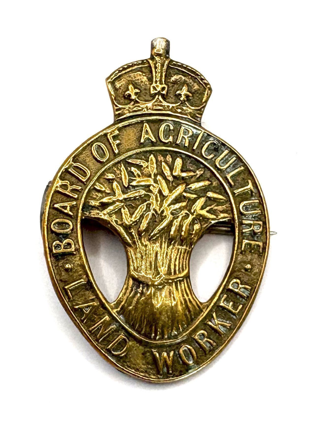Garments, Badges, Hats, Footwear and Cobblers artefacts