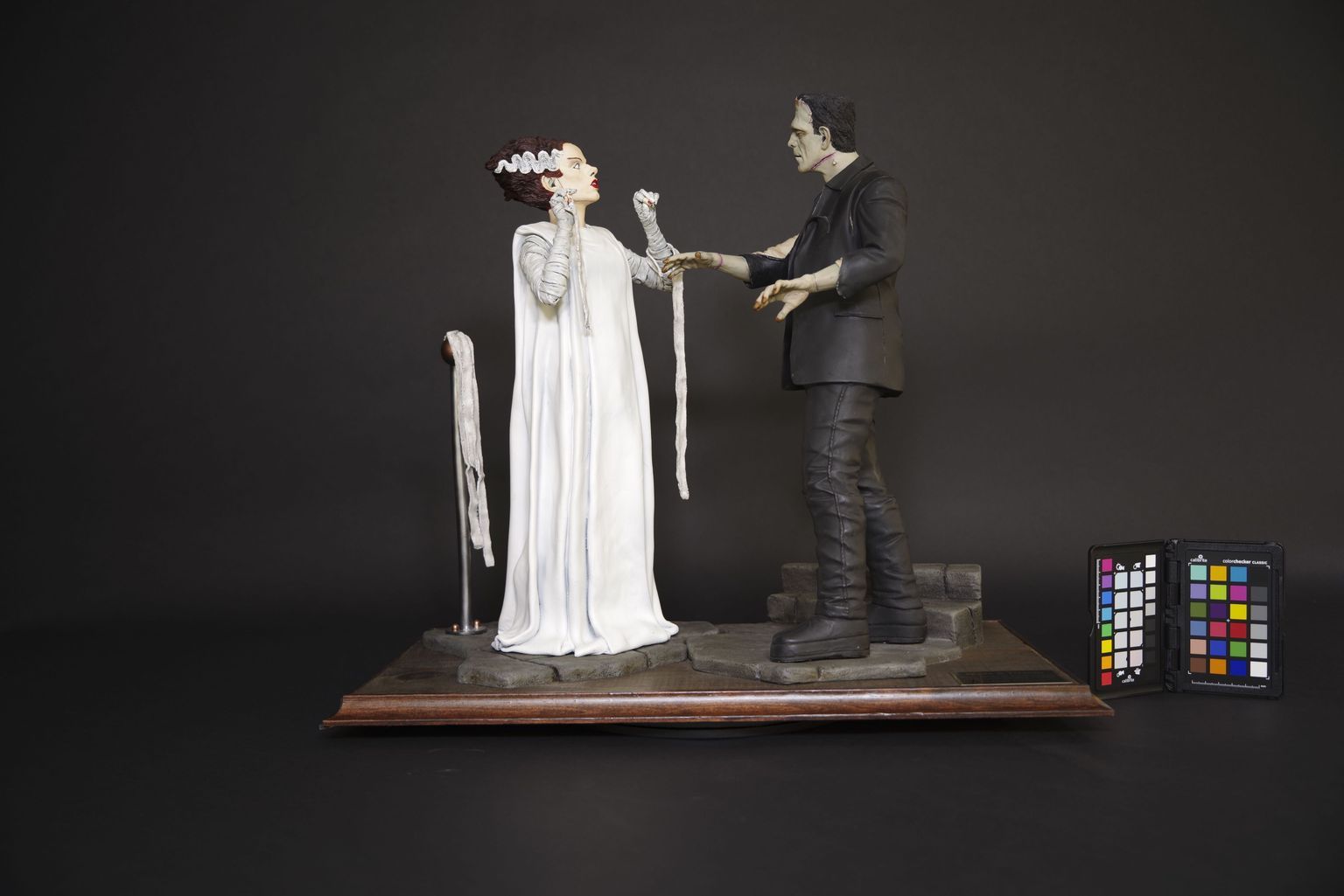 MS 039 - Glassy (Mark) collection on Frankenstein