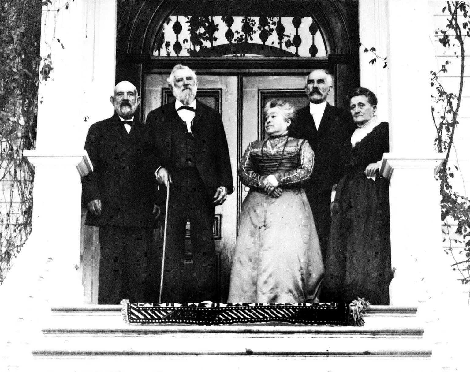 FERNANDEZ MANSION AND FAMILY