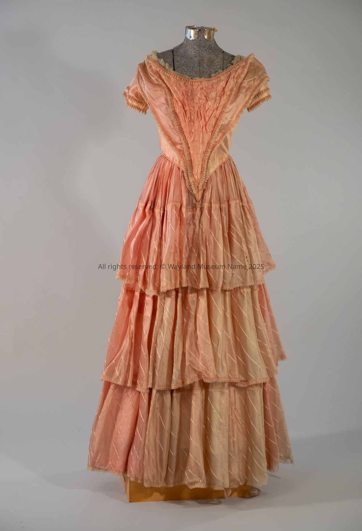 Fashion, Costume, Textiles