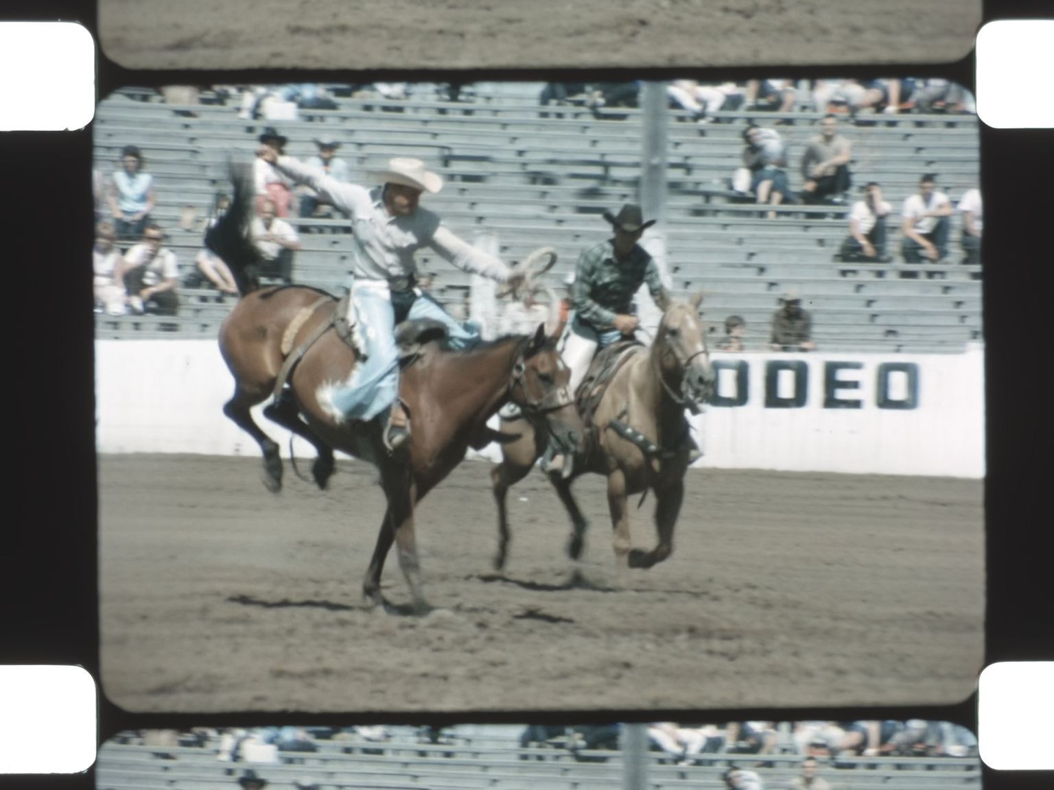 LOT 018 - 16mm Carl Damaske Collection