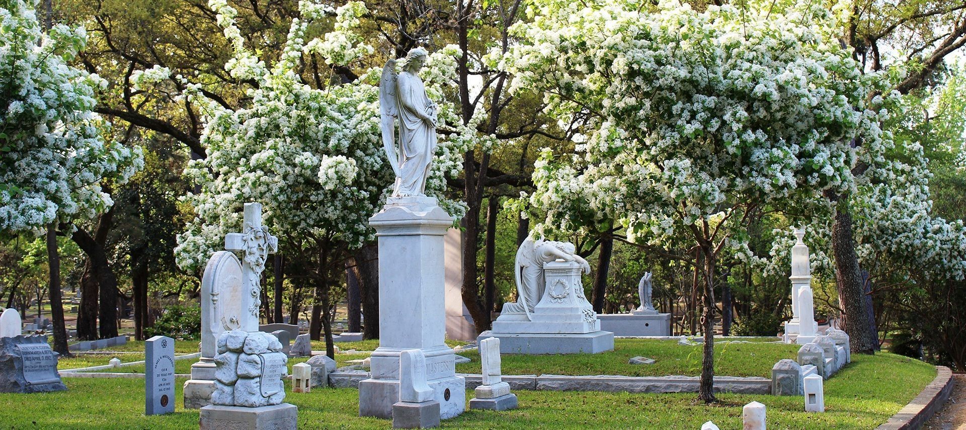 Glenwood Cemetery hero image
