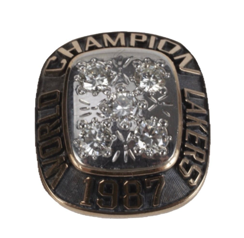 • Pieces originally owned by history makers •