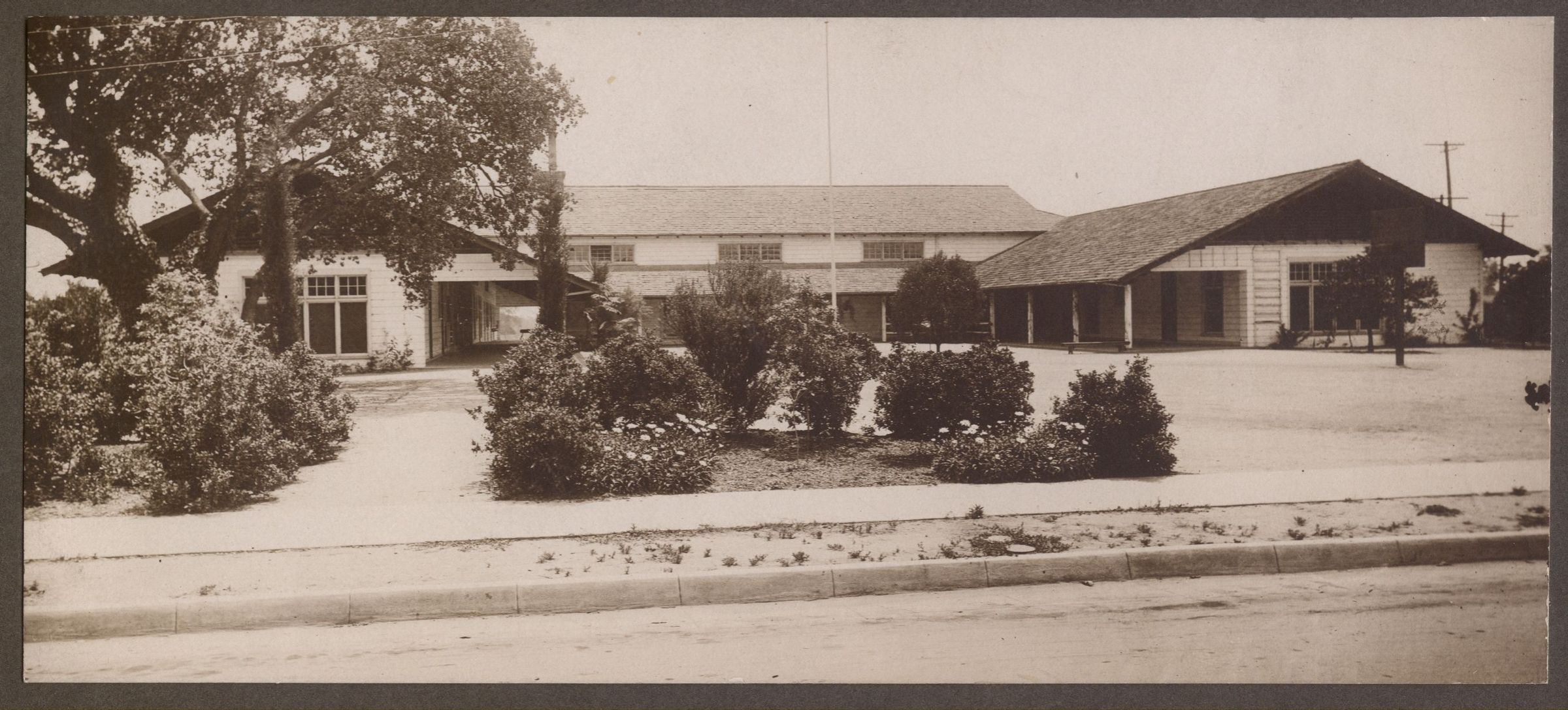 Polytechnic School hero image