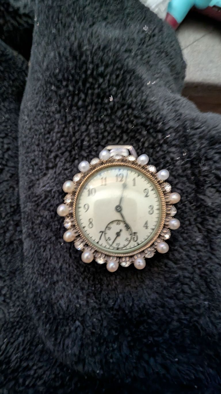 Jeweled Presentation Watch - Image 8