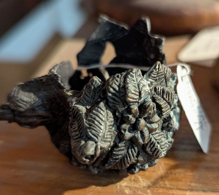 Botanical Object Holder