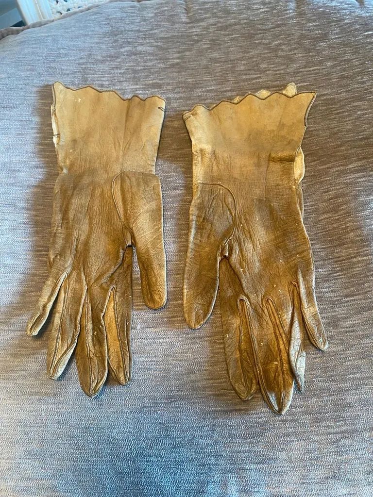 Women's Dress Gloves
