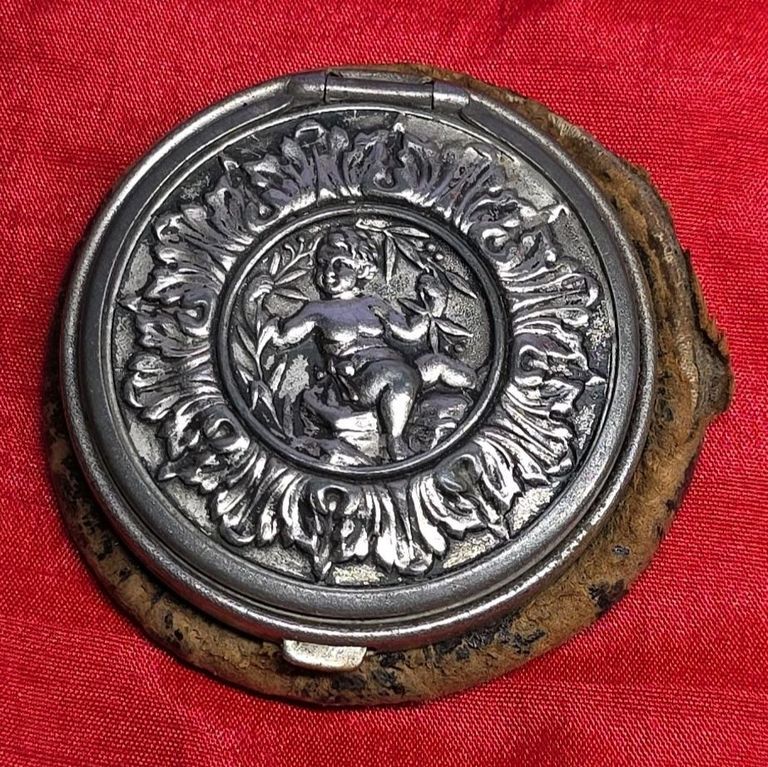 Victorian Repoussé Metal Coin Purse with Cherub Medallion