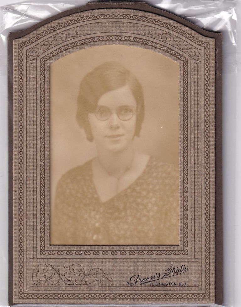 Portrait of Young Woman with Round Spectacles — Green’s Studio, Flemington, New Jersey