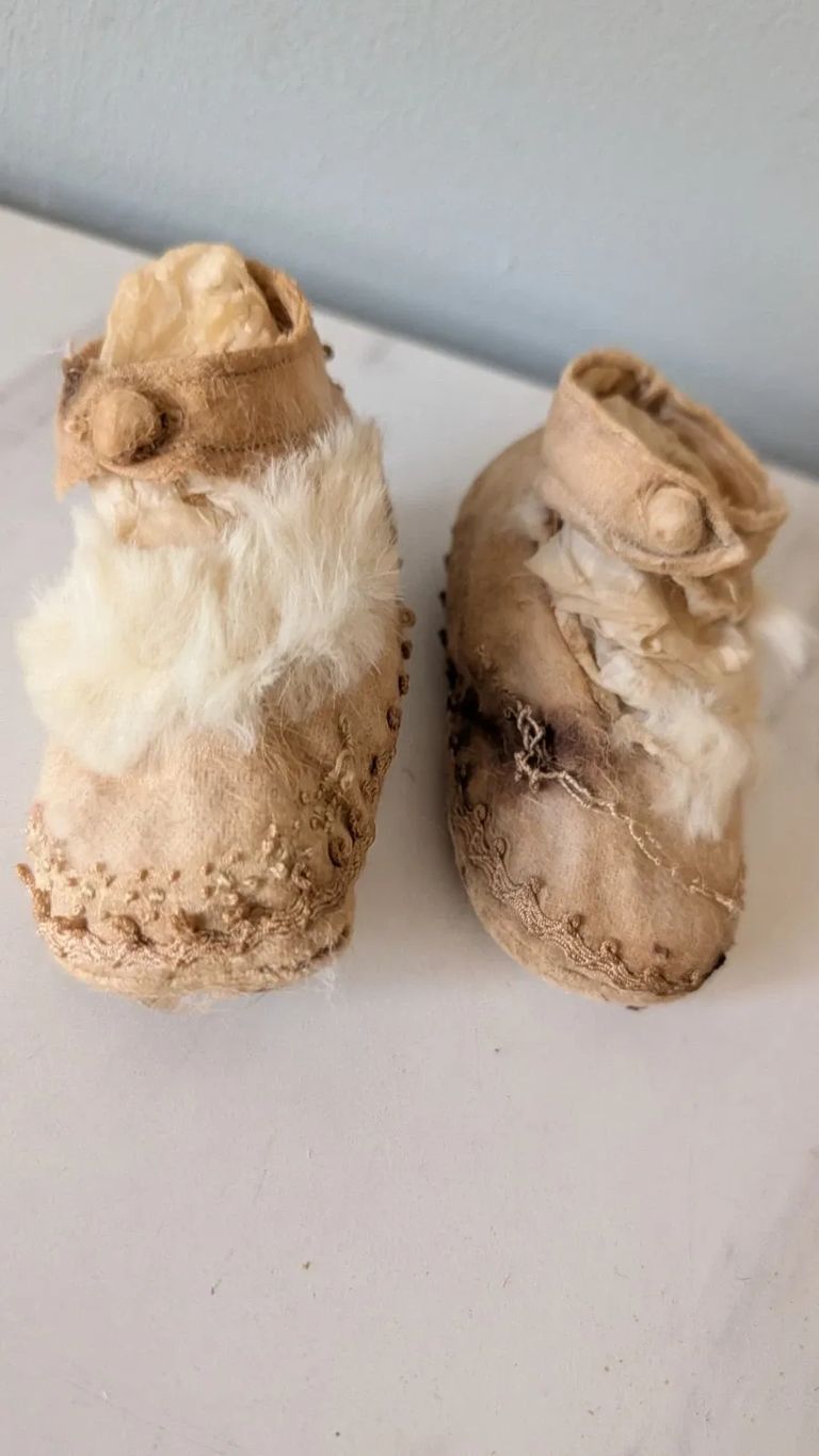 Infant / Baby Fur Shoes - Image 2