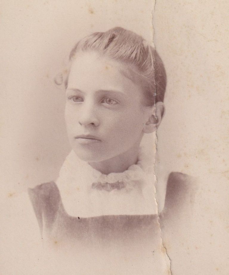 Victorian Young Lady
