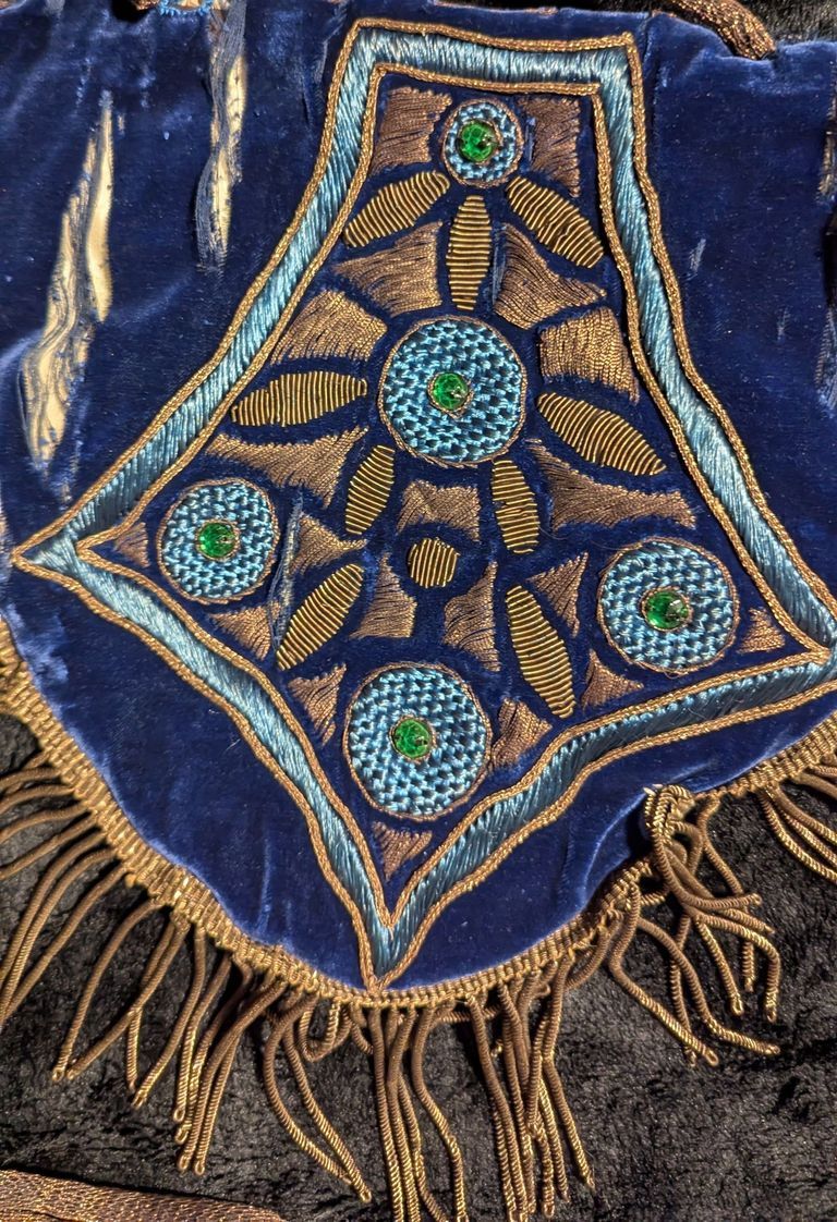 Drawstring reticule / evening bag - Image 7