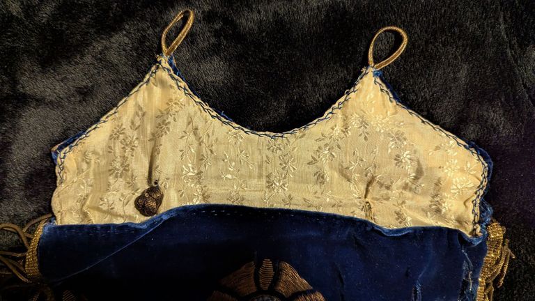 Drawstring reticule / evening bag - Image 9