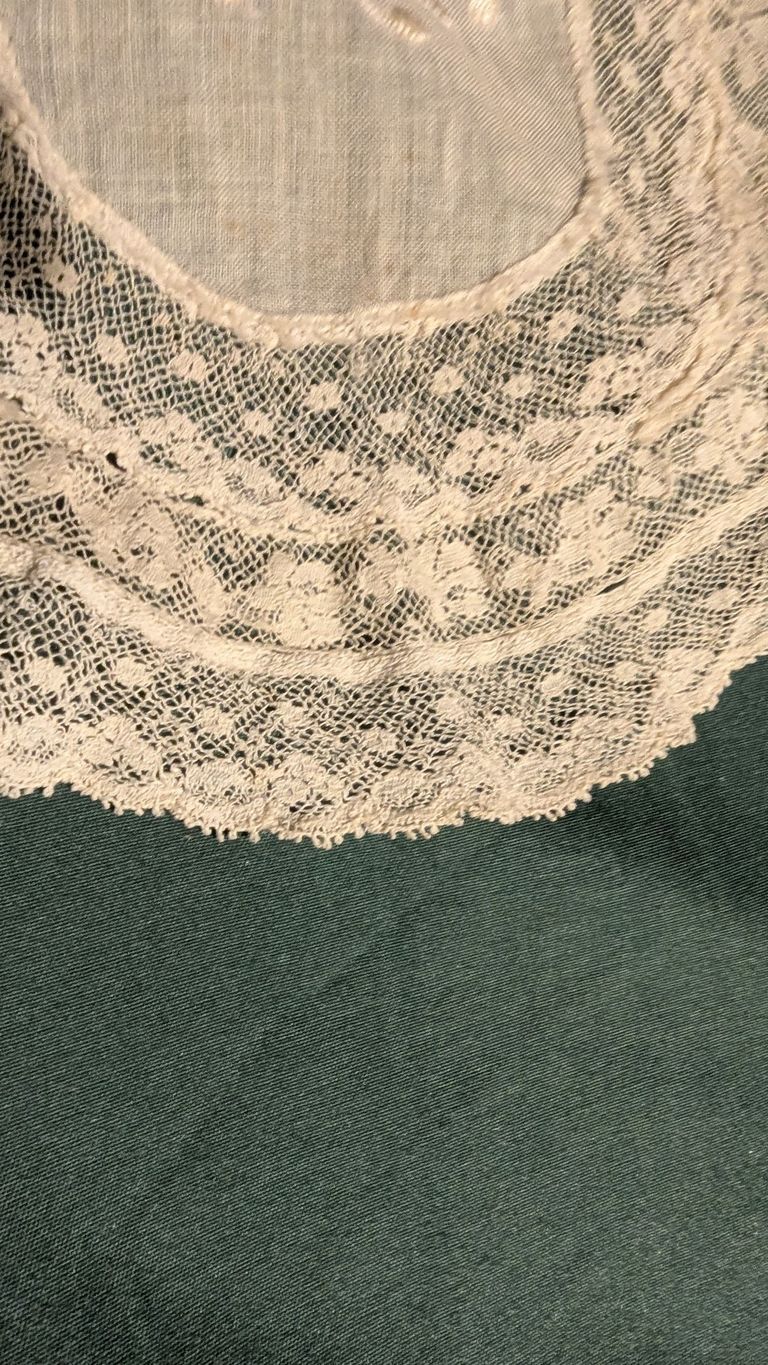 Edwardian Handmade Lace & Embroidered Linen Table Centerpiece - Image 2