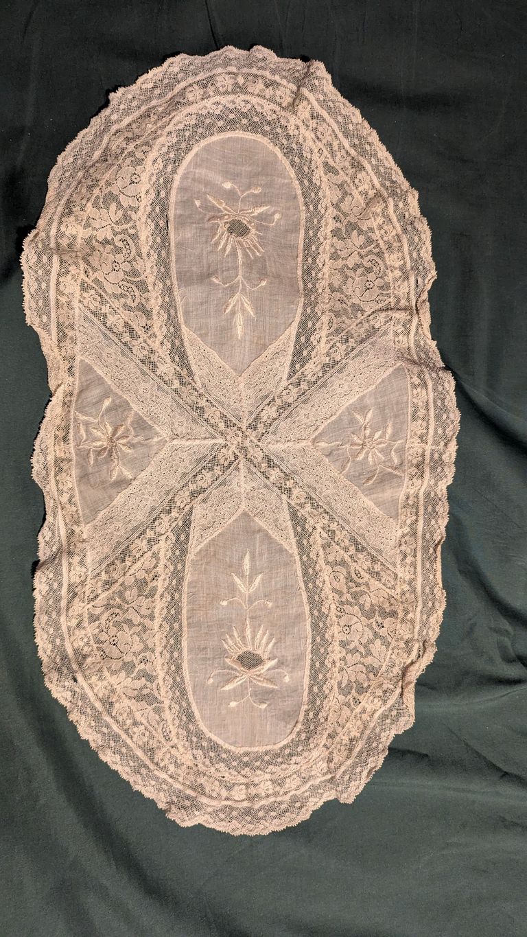 Edwardian Handmade Lace & Embroidered Linen Table Centerpiece