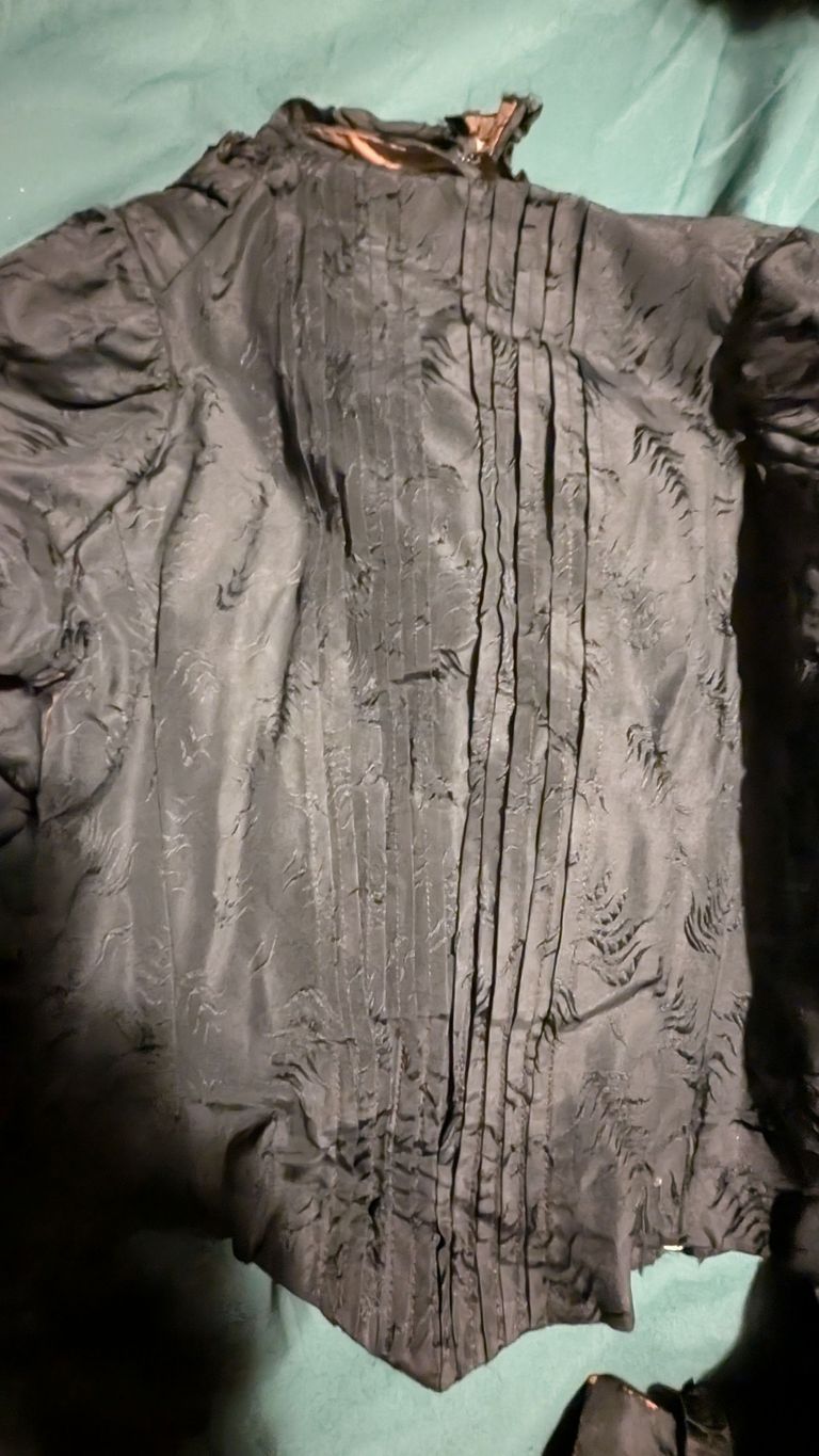 Woman’s Bodice / Corset-Bodice Hybrid - Image 5