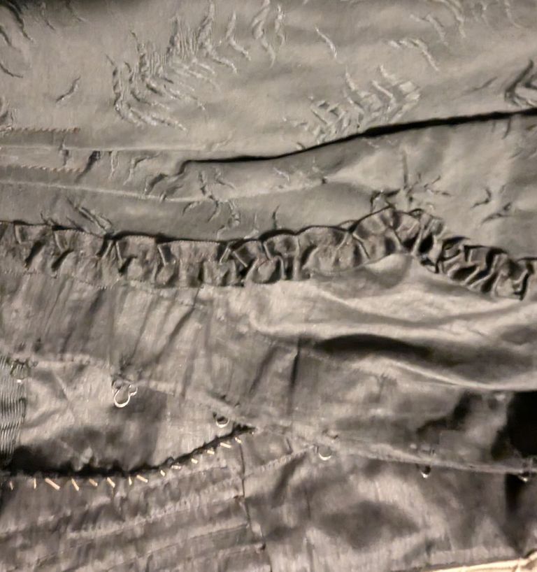 Woman’s Bodice / Corset-Bodice Hybrid - Image 9