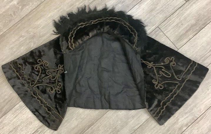 Decorative Cape / Mantle