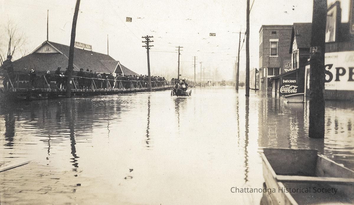 Bridges of Chattanooga and the Tennessee River