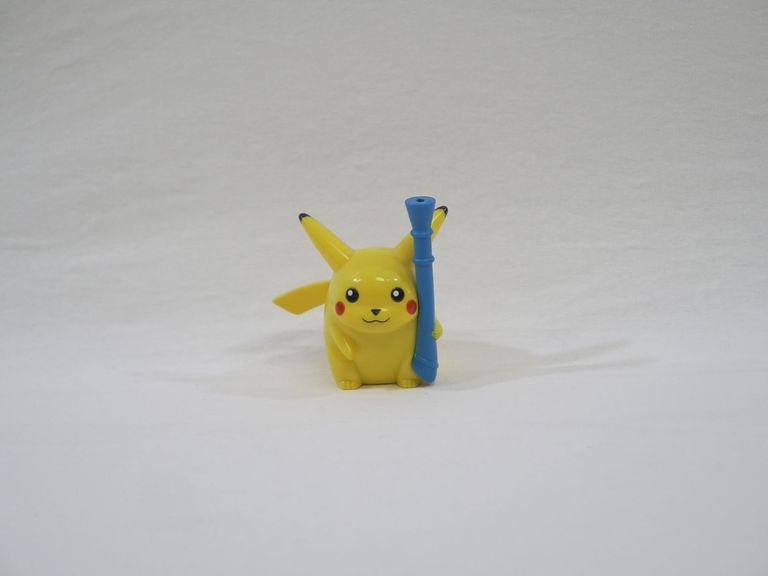 Pikachu Battery Toothbrush - Image 2