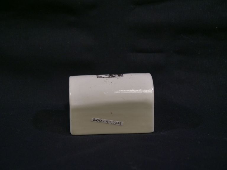 Nürnberg Porcelain Toothpick Holder - Image 2
