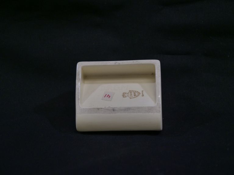 Nürnberg Porcelain Toothpick Holder - Image 3