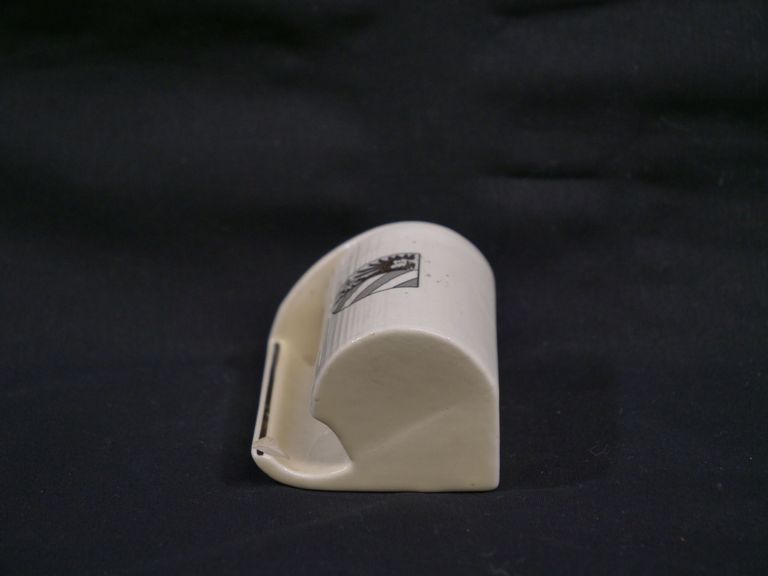 Nürnberg Porcelain Toothpick Holder - Image 4