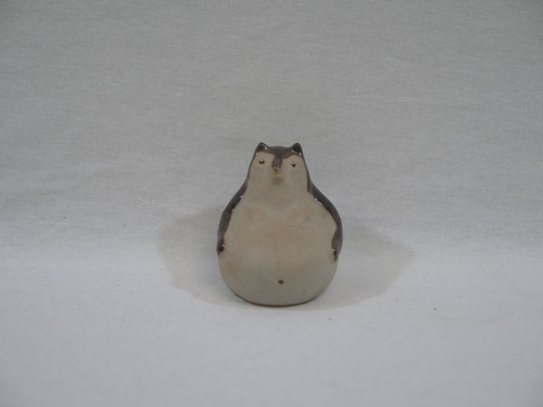 Sitting Tanuki/Badger Toothpick Holder