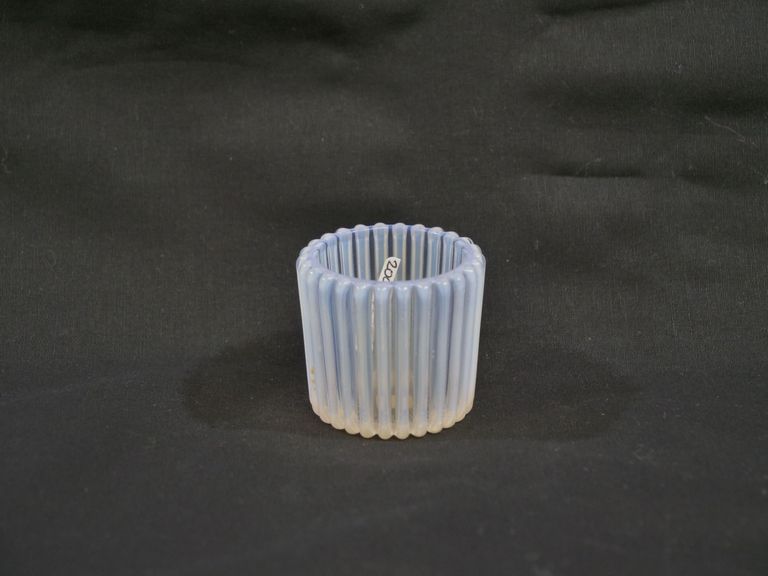 Opal Iridescent Ribbed Toothpick Holder - Image 5