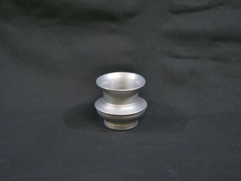 2002.99.2824 Front.JPG