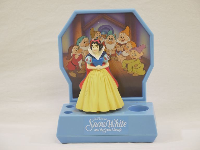 Snow White Battery Toothbrush Set - Image 14