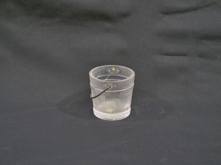 2002.99.2776 Side 2.JPG