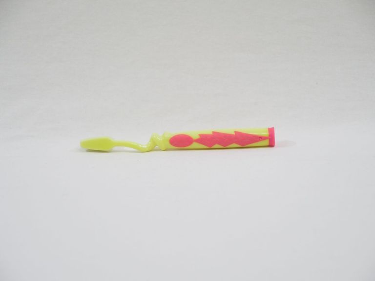 Reach Toothbrush - Image 2