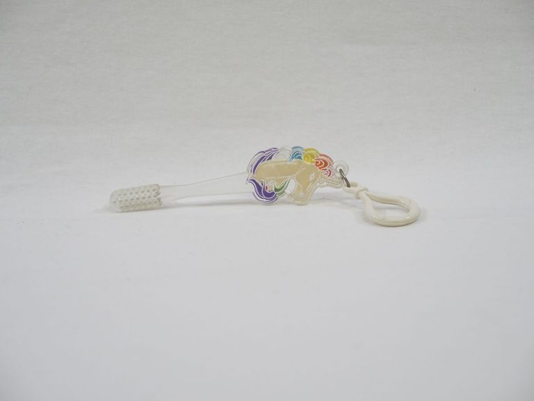 Hang to Dry Unicorn Toothbrush