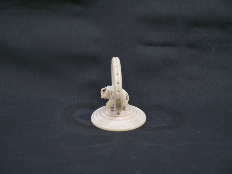 Ivory Elephant Beneath Ring Toothpick Holder - Image 4