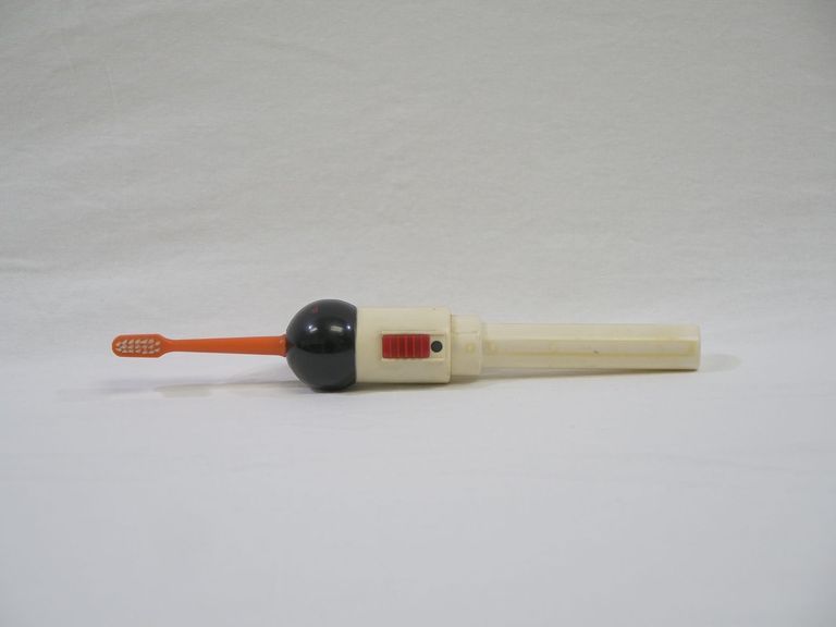 Alvin and the Chipmunks Toothbrush Holder