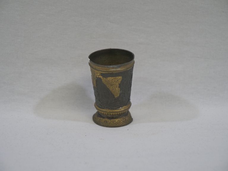 Black Metal Toothpick Holder - Image 4
