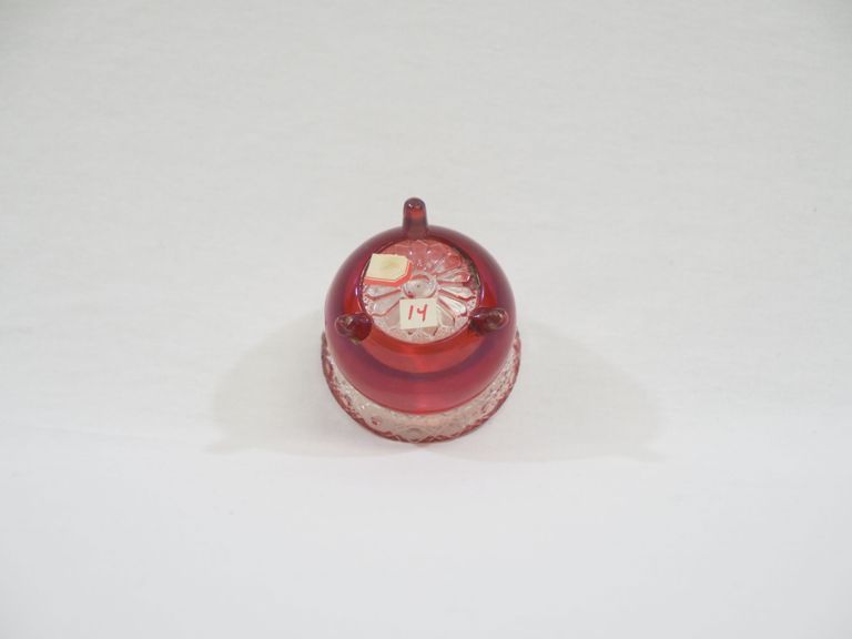 Glass Witch's Cauldron with Ruby Stain Toothpick Holder. - Image 3