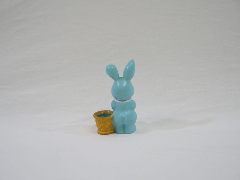 Bunny and Carrot Toothbrush Holder - Image 4