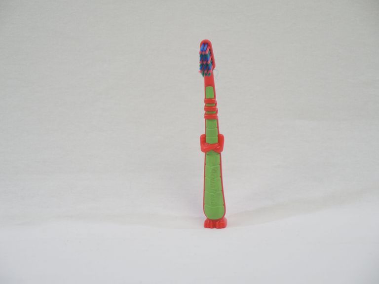 Aquafresh Dinosaur Toothbrush - Image 2