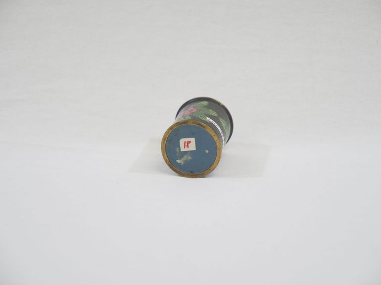 2002.99.2822 Bottom.JPG