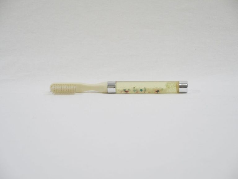 Shapes and Glitter Toothbrush